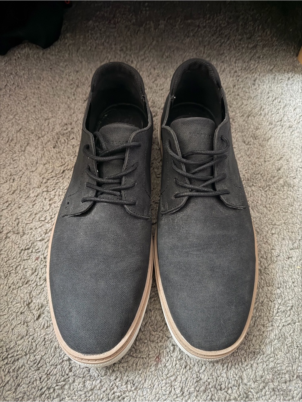 Perry Ellis Men’s Black Canvas Chukka Boots with Tan Sole
